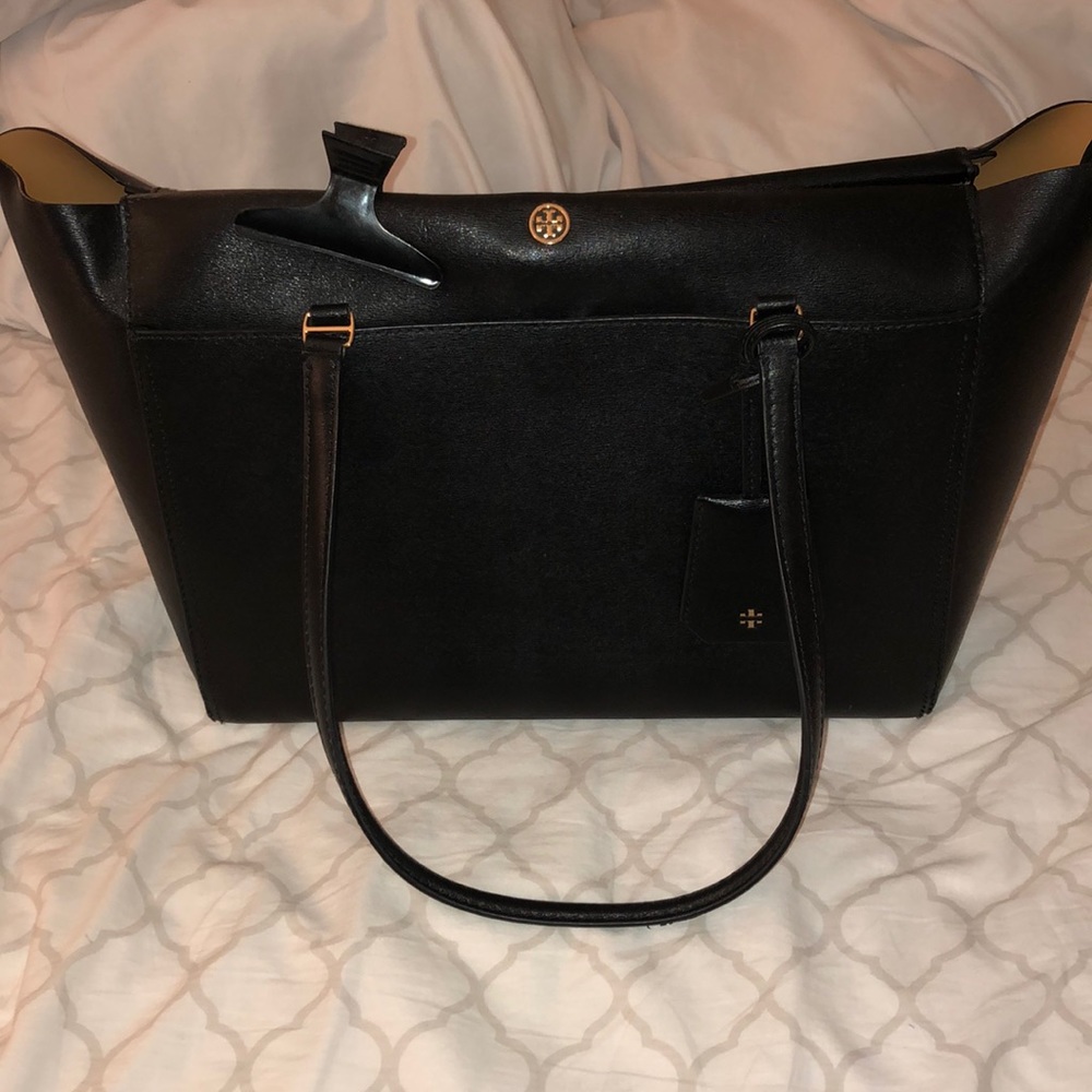 Tory Burch Small Robinson Tote